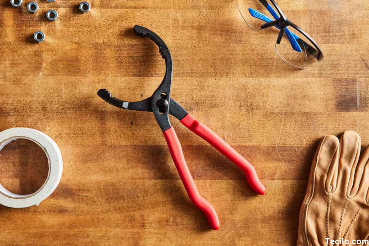 pliers